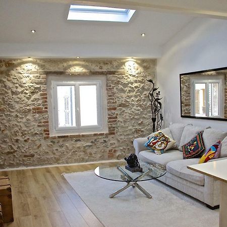 Duplex Fontaine - Appartement Duplex Coeur Vieil Antibes Old City Marche Provencal エクステリア 写真